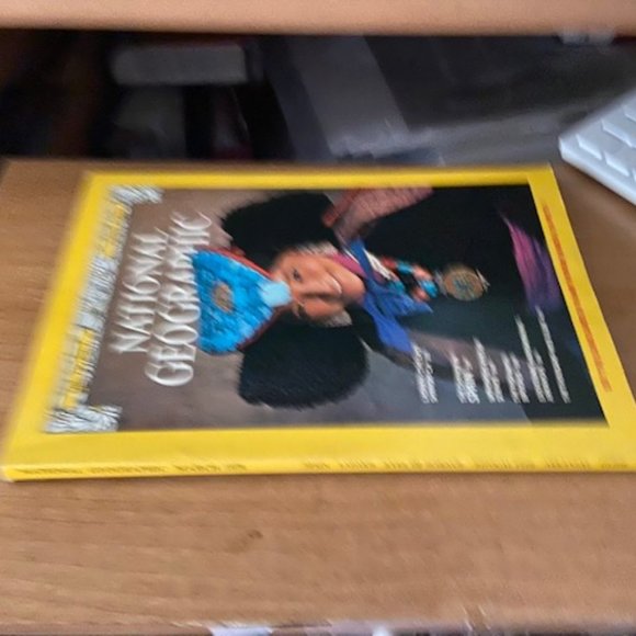 2/$35 National Geographic March 1978 Vintage - Picture 2 of 5